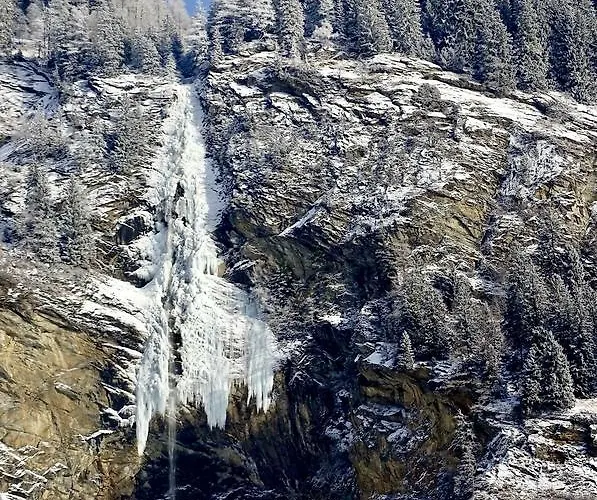 Pflueglhof * מלטה